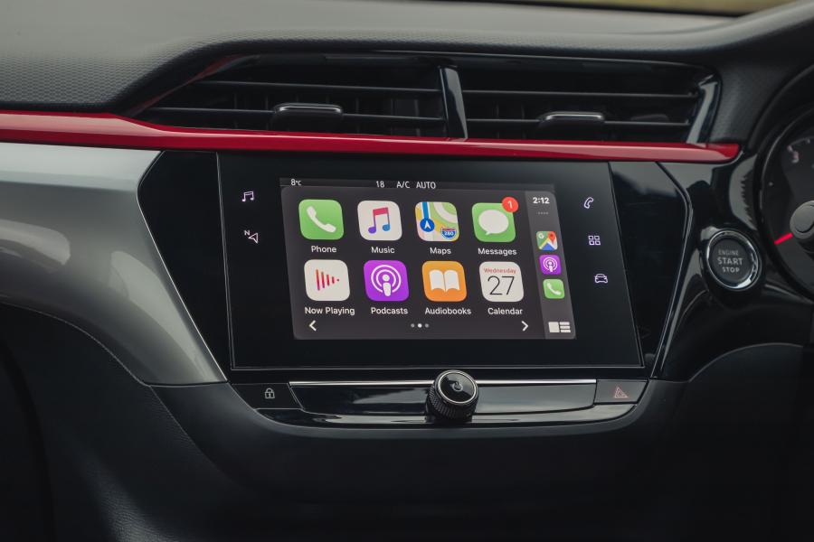 Детали интерьера Vauxhall Corsa SRi (F) 2019 года  (фото 65 из 80)